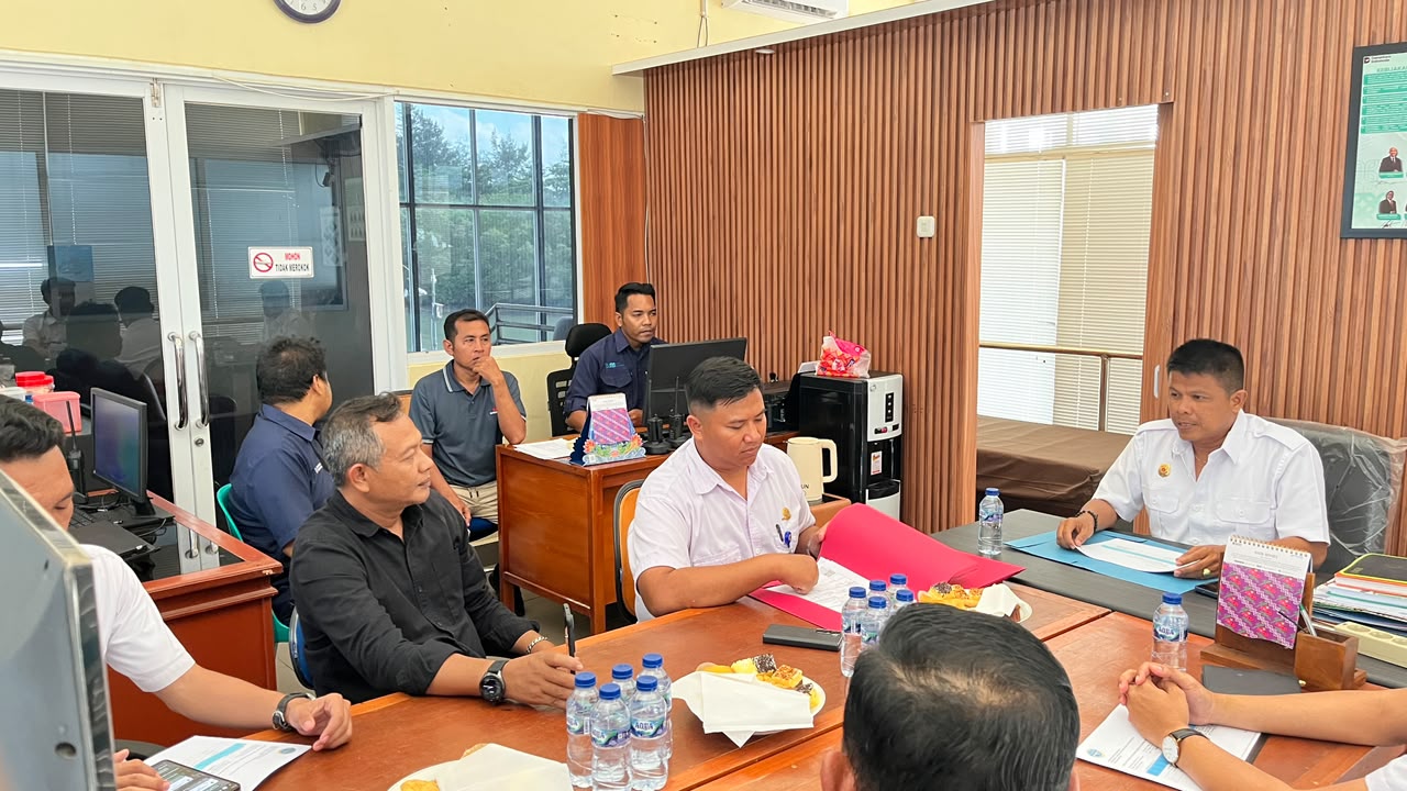Tingkatkan Keselamatan dan Kualitas Pelayanan Kapal, KSOP Kelas IV Tanjung Pandan Gelar Evaluasi Berkala Semester I Tahun 2026 Pemanduan dan Penundaan Kapal